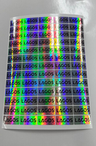 голографическая наклейка с лого